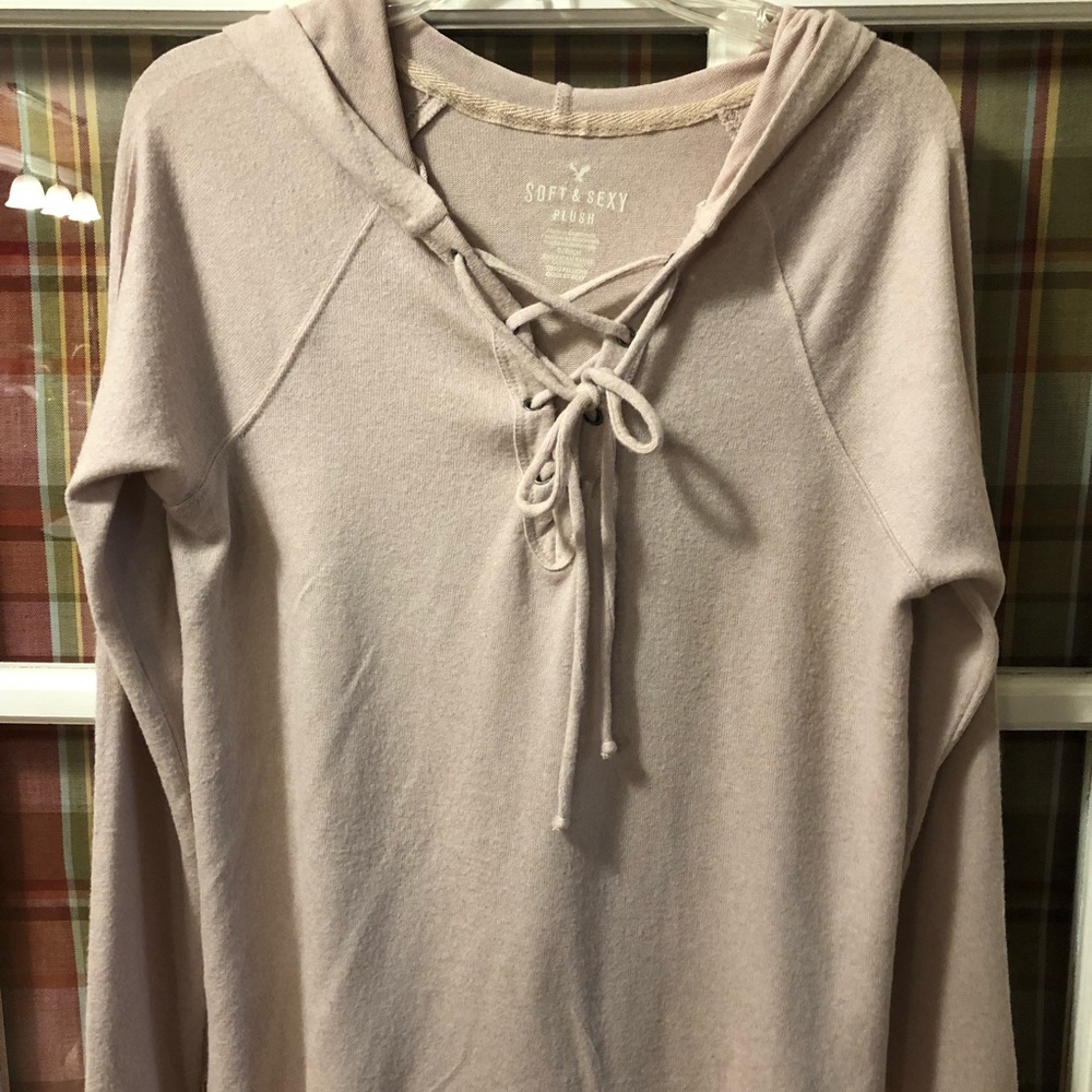 American Eagle Super Plush Top